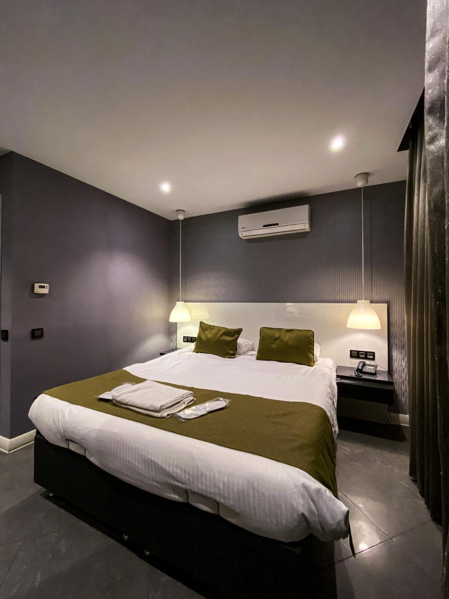 Bmk Suites Apartments Antalya Bagian luar foto