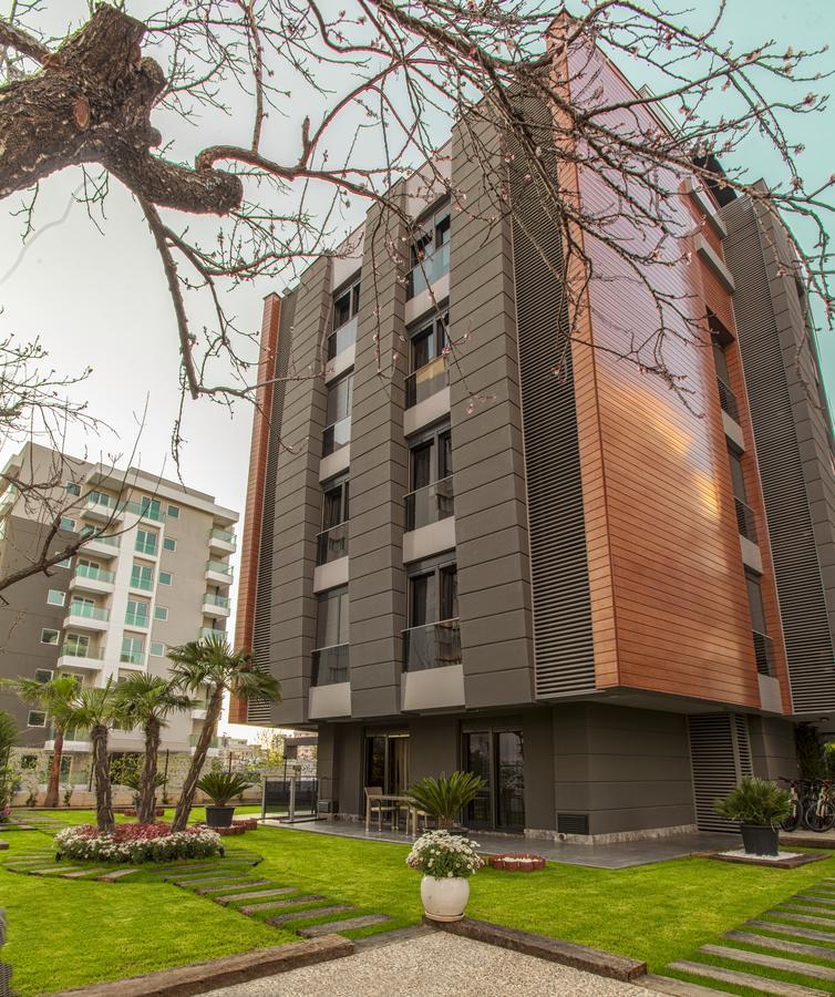 Bmk Suites Apartments Antalya Bagian luar foto